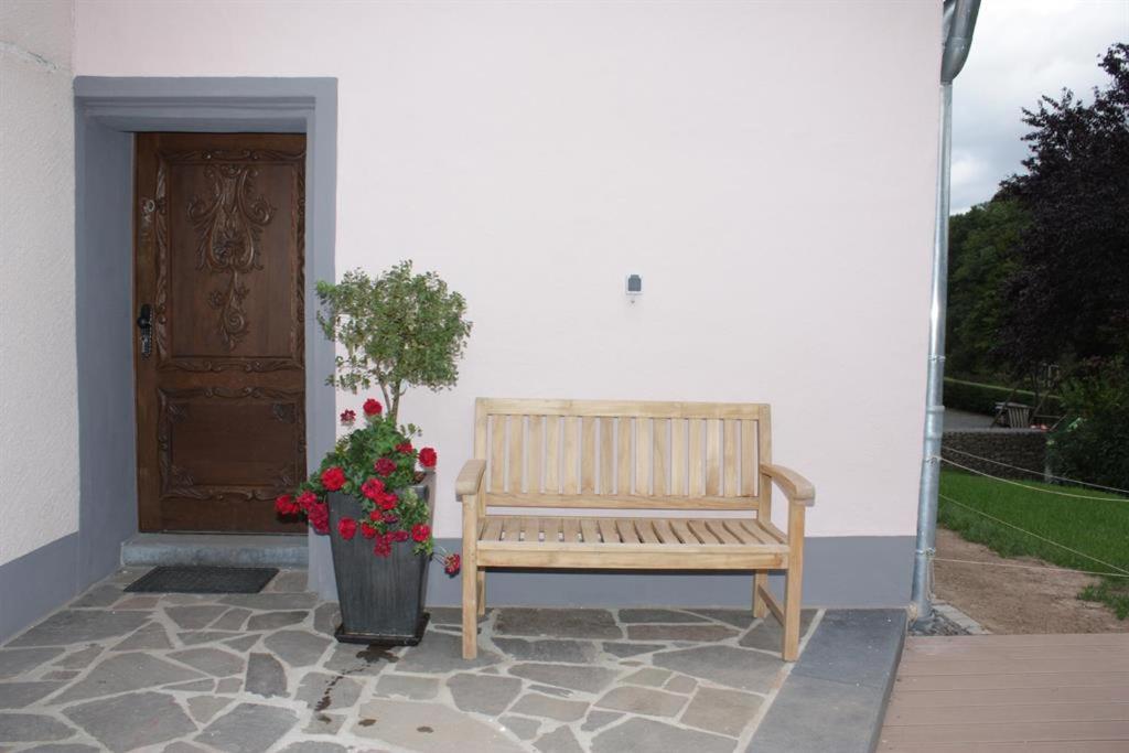 Gasthaus Pension Geimer Plütscheid Exterior foto